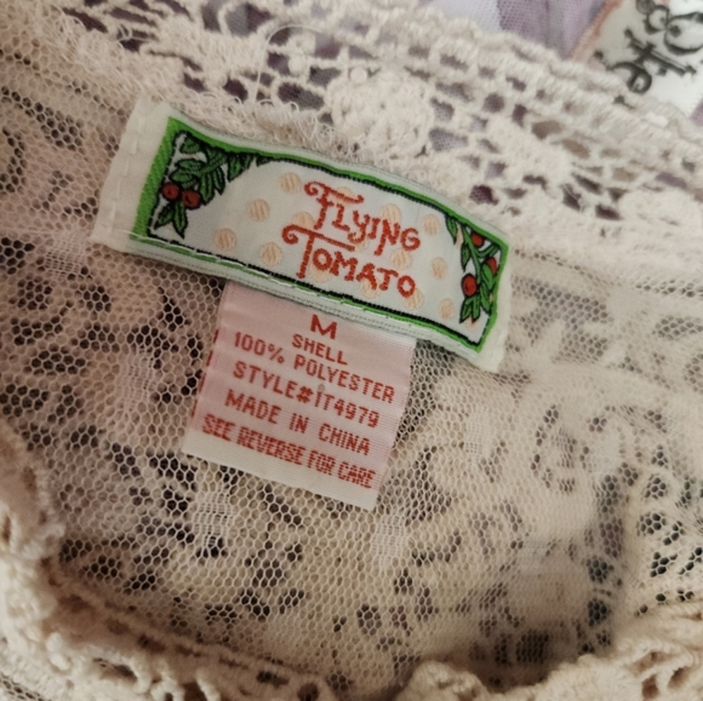 Flying Tomato Ivory Long Sleeve Lace Top Size Medium - Picture 10 of 10